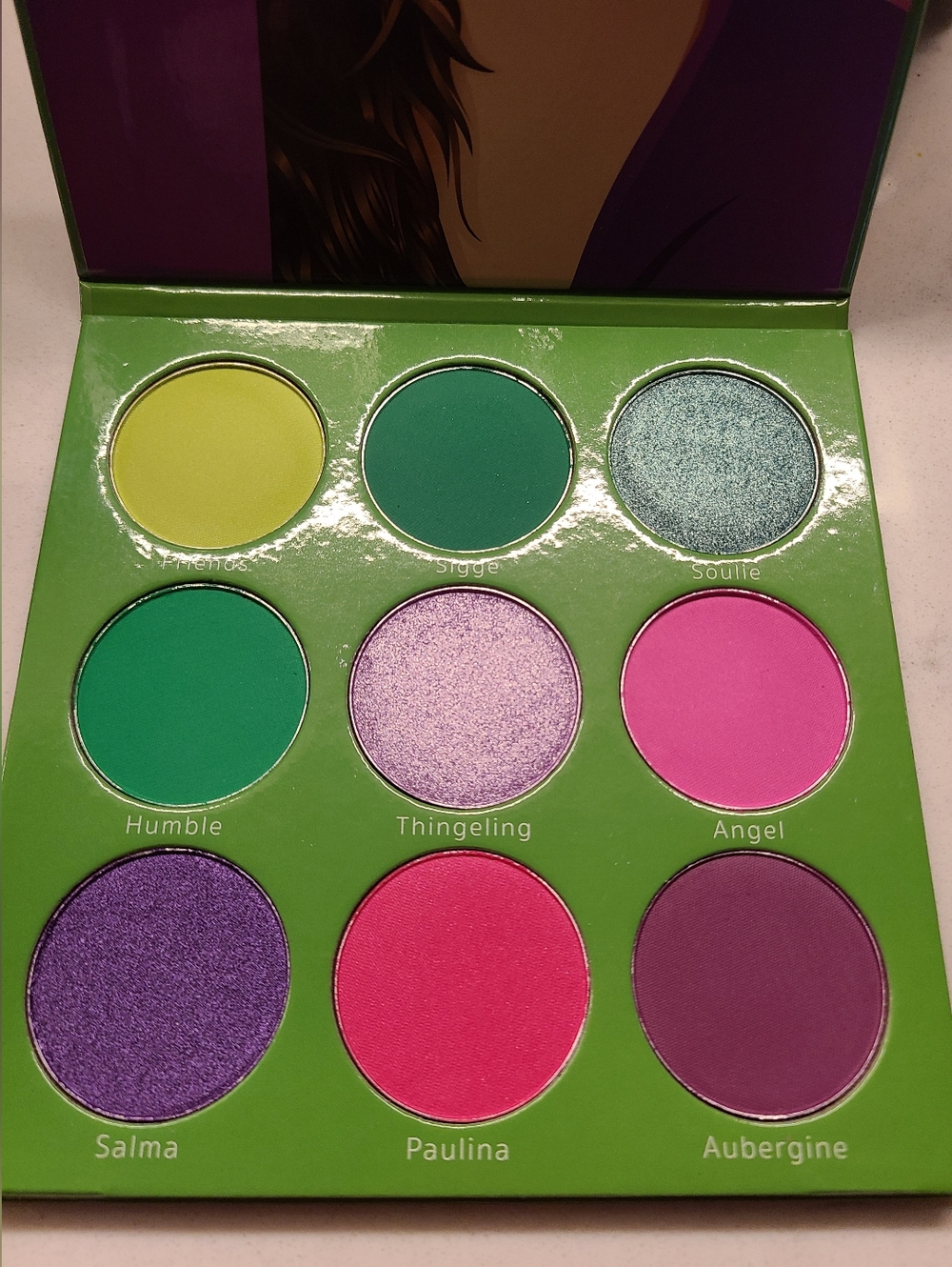 Blush Tribe PAULINA Eyeshadow Palette